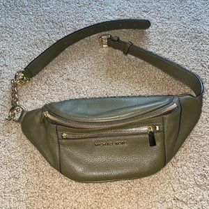 NEW Michael Kors green Fanny pack